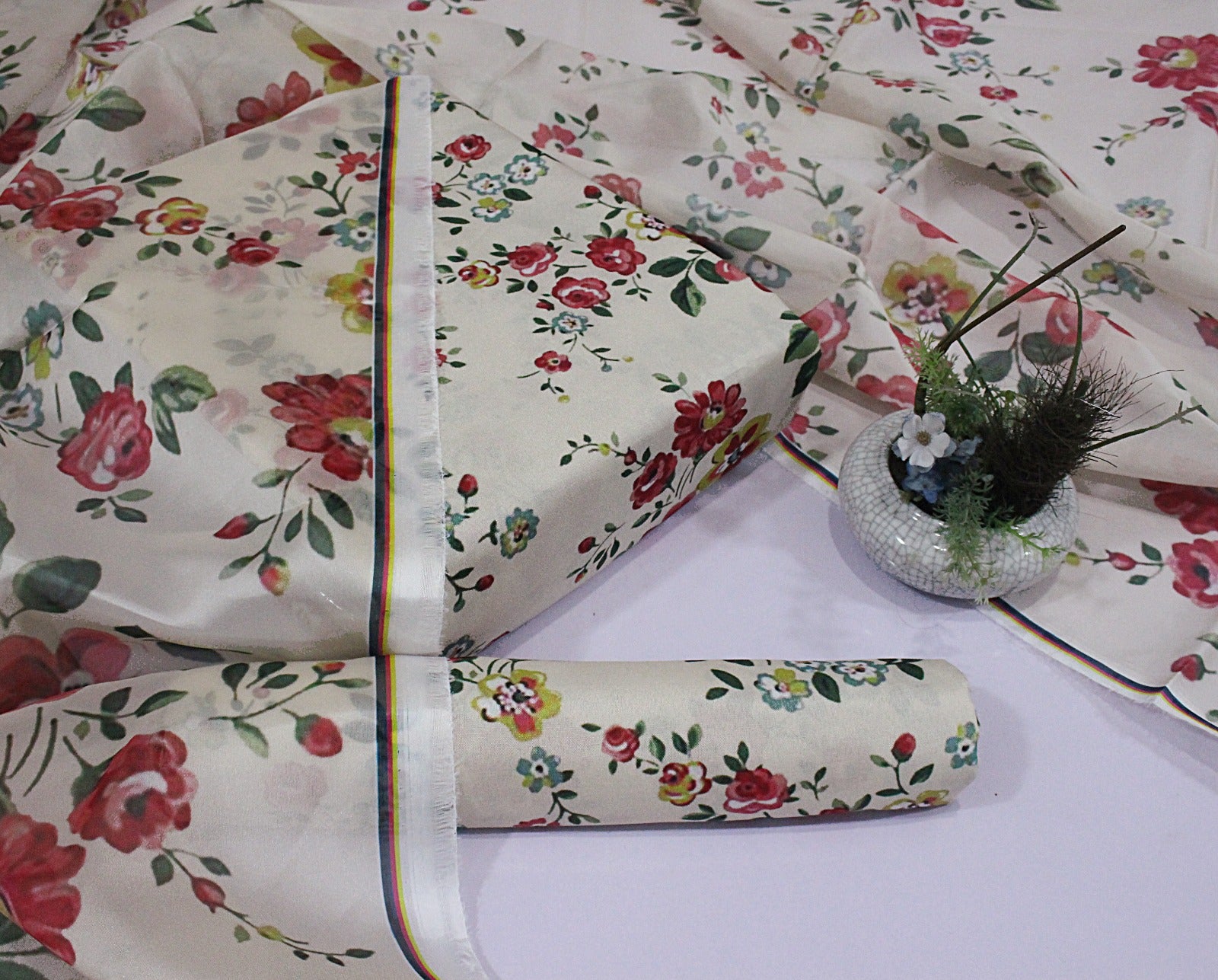 3 pcs digital printed Swiss lawn| silk dupatta |Three Pieces |Suit