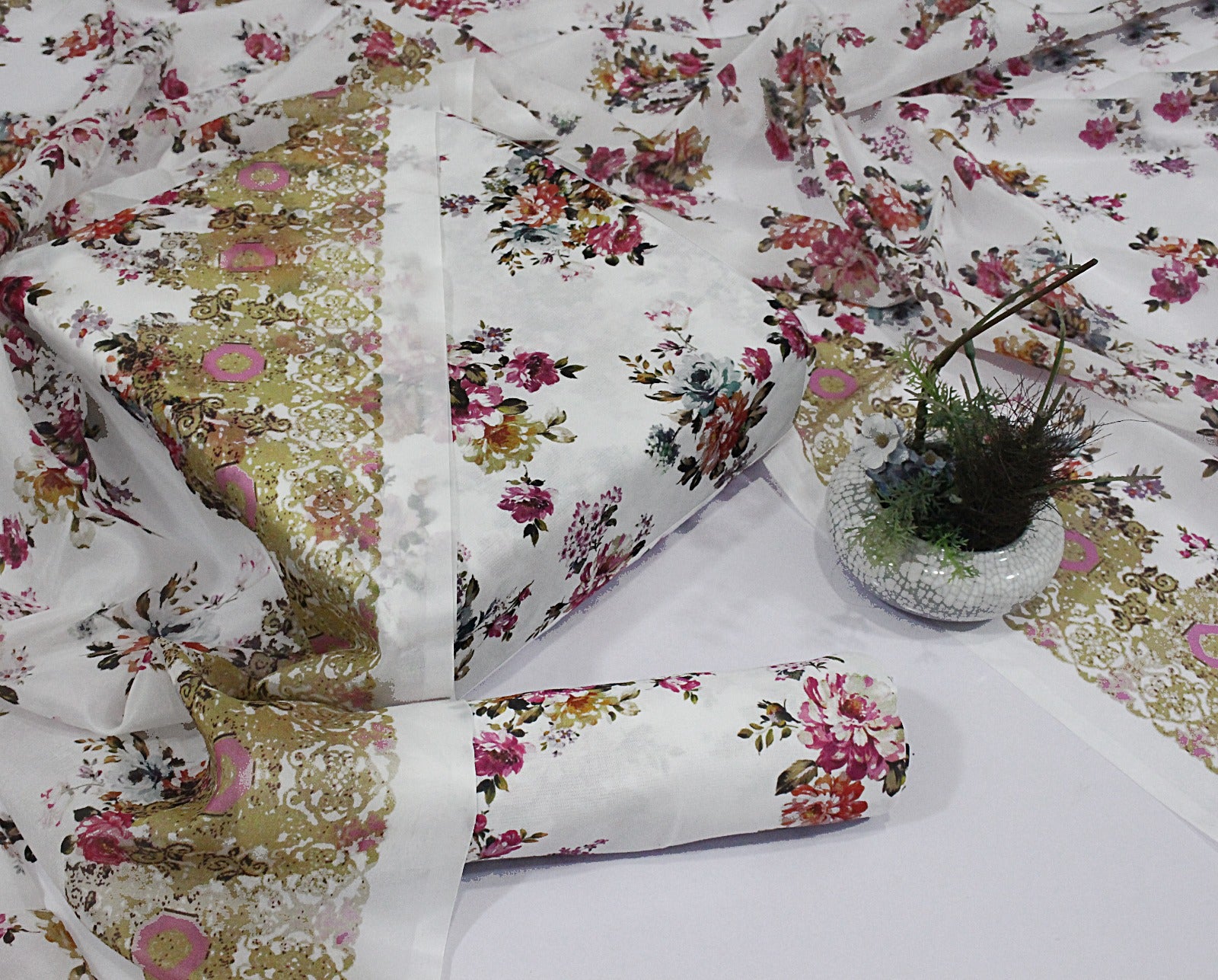 3 pcs digital printed Swiss lawn| silk dupatta |Three Pieces |Suit