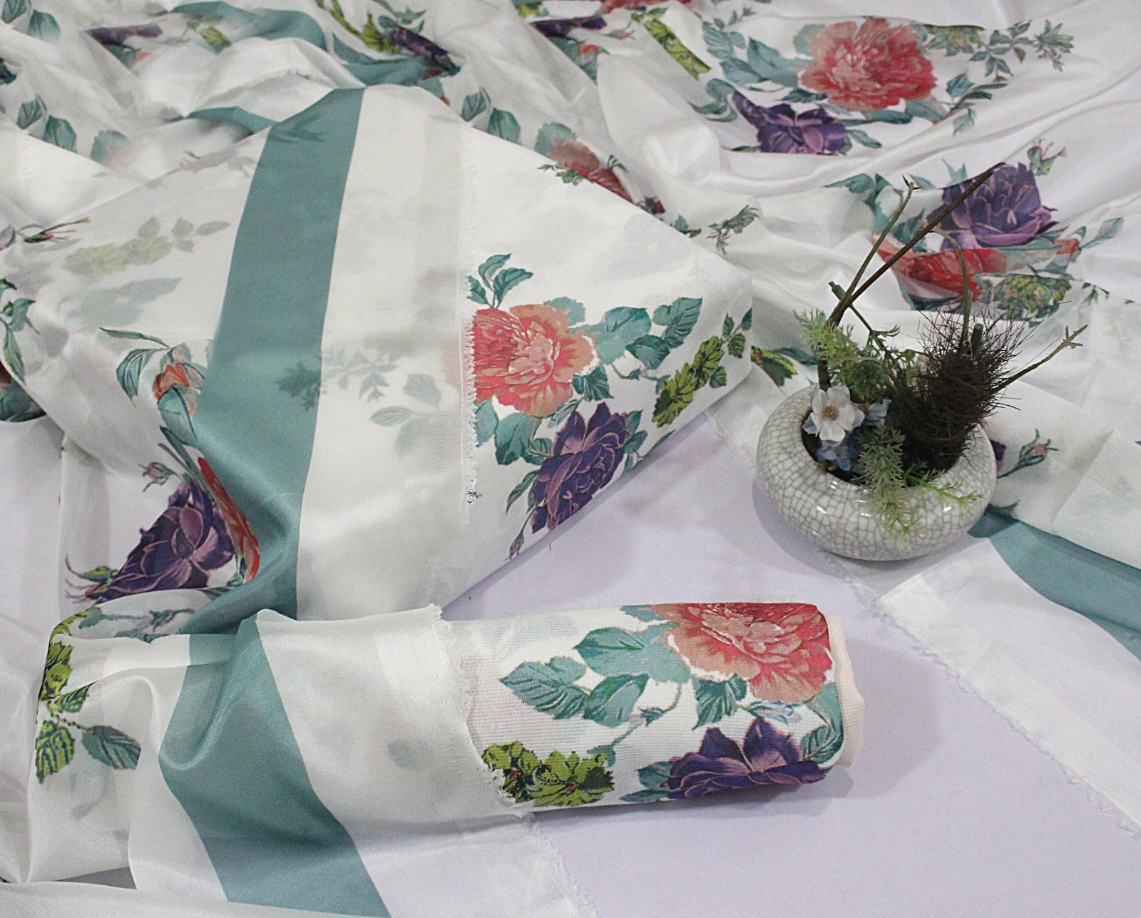 3 pcs digital printed Swiss lawn| silk dupatta |Three Pieces |Suit